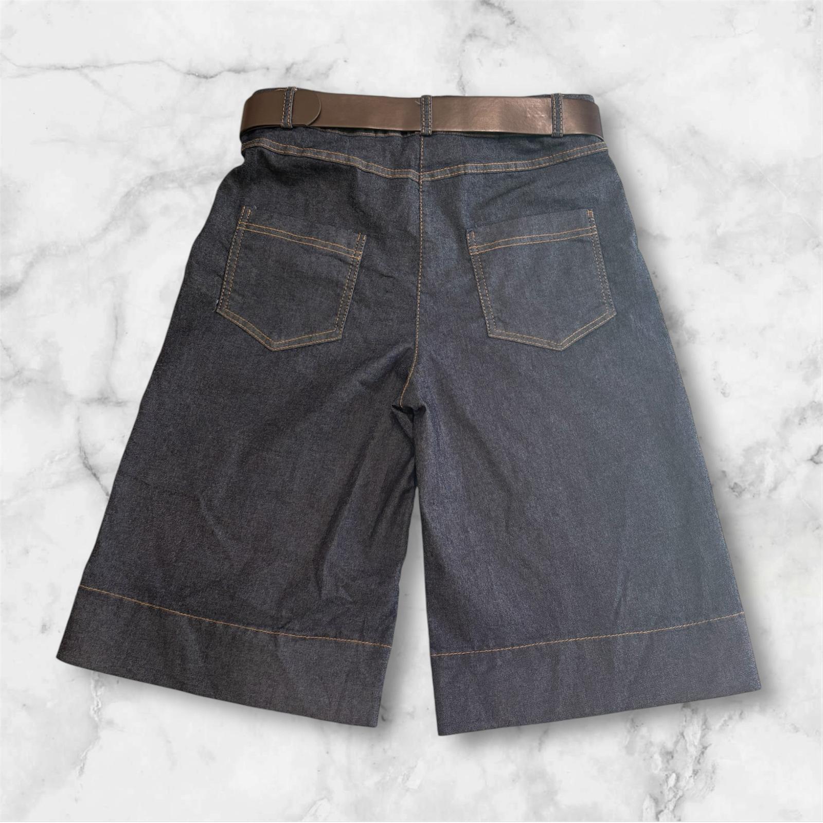 Bermuda al ginocchio - immagine 3