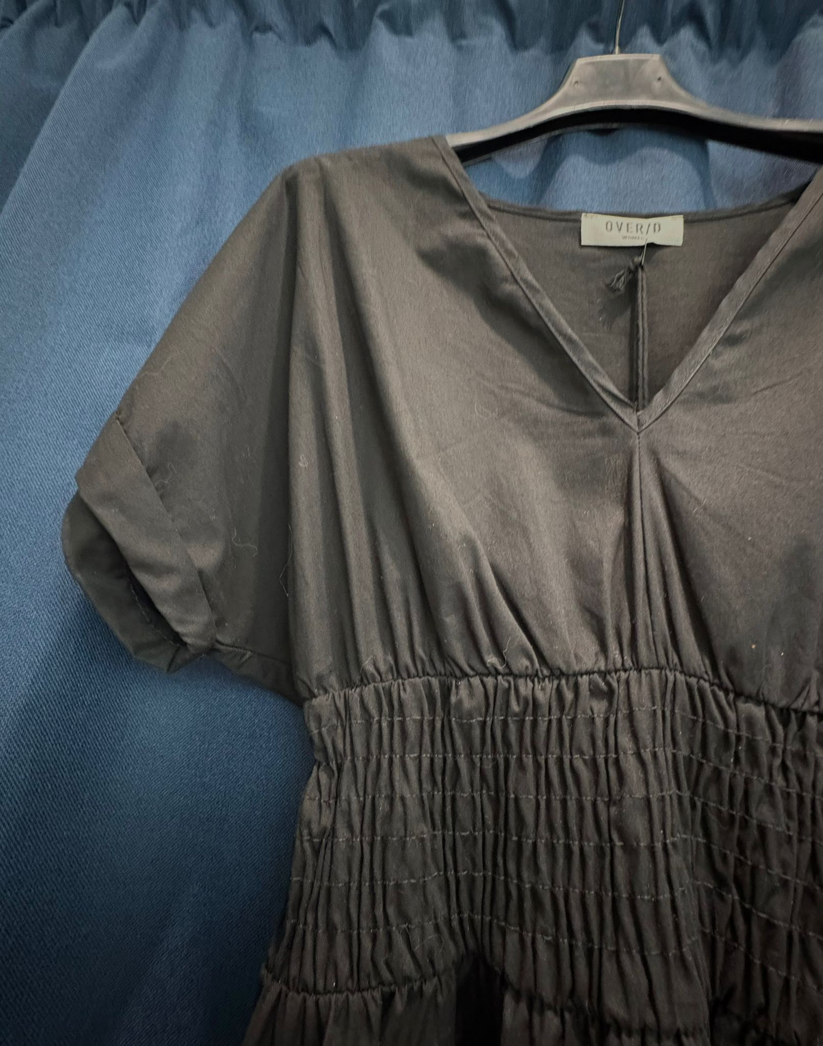 Abito Over-D con scollo a V e manica raglan - immagine 2