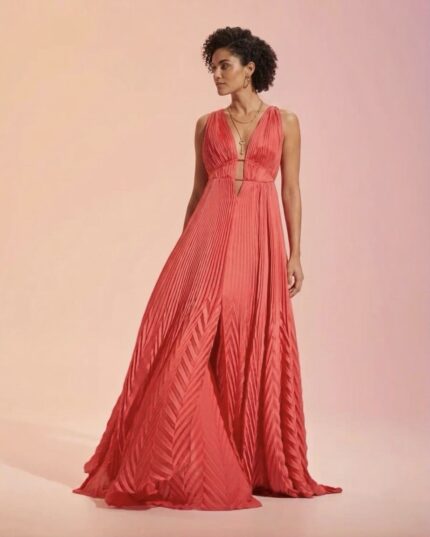 Abito Formenteira - Lungo Plissé Corallo con Scollo Profondo – Feleppa